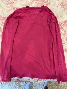 lululemon athletica Long Sleeve Tee in Fuchsia Pink